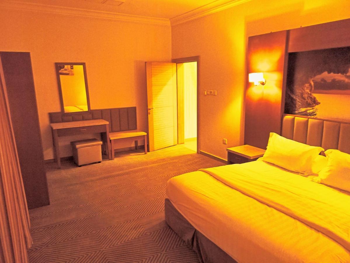 Taraf Yanbu 2 Iambo Exterior foto